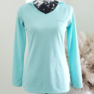 Columbia long sleeve shirt